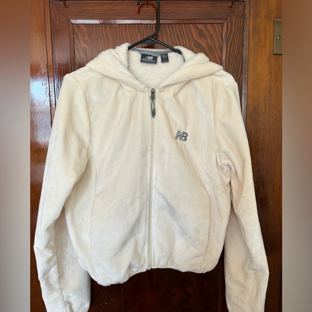 New Balance Plush Ivory Zip Up Hooded Sweatshirt Size Large